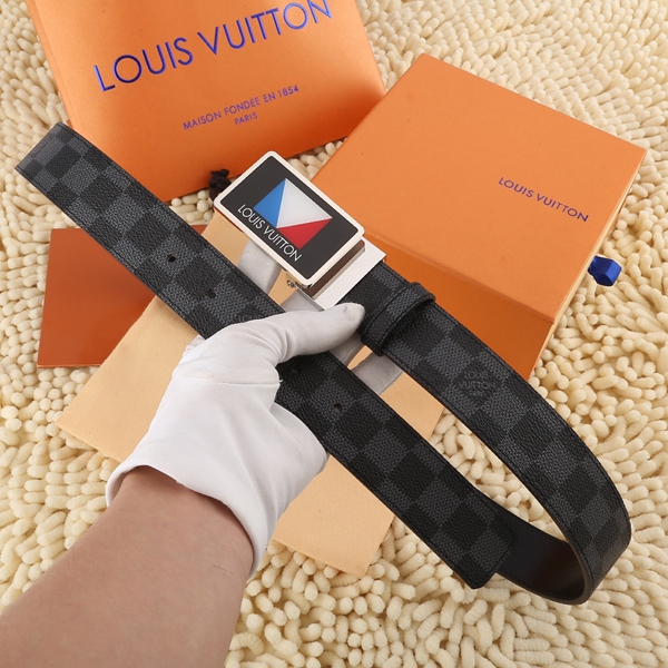 激安ルイヴィトンベルト背面デザイン